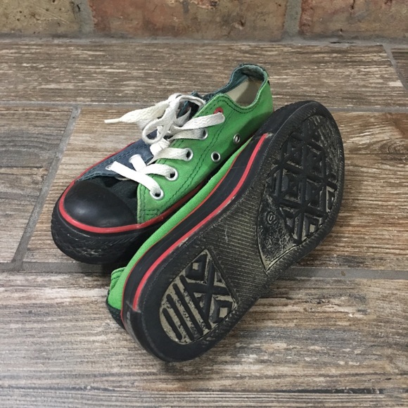 Little boys converse size 12 - Picture 4 of 5